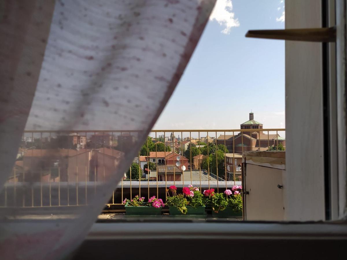 La Terrazza Su Monza Casa Vacanze Bagian luar foto